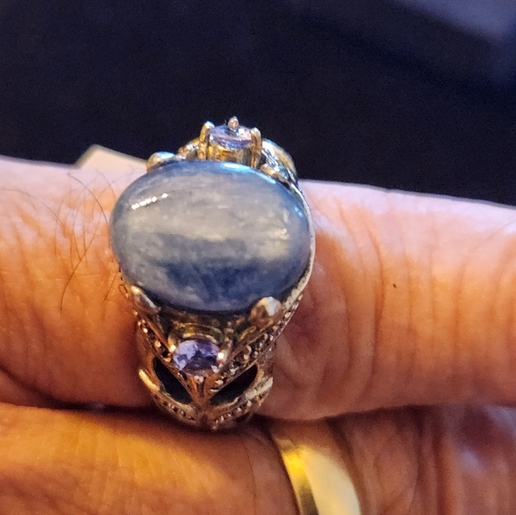 Kyanite 10.3ct in 925 Silver. Size 10 - Picture 7 of 7